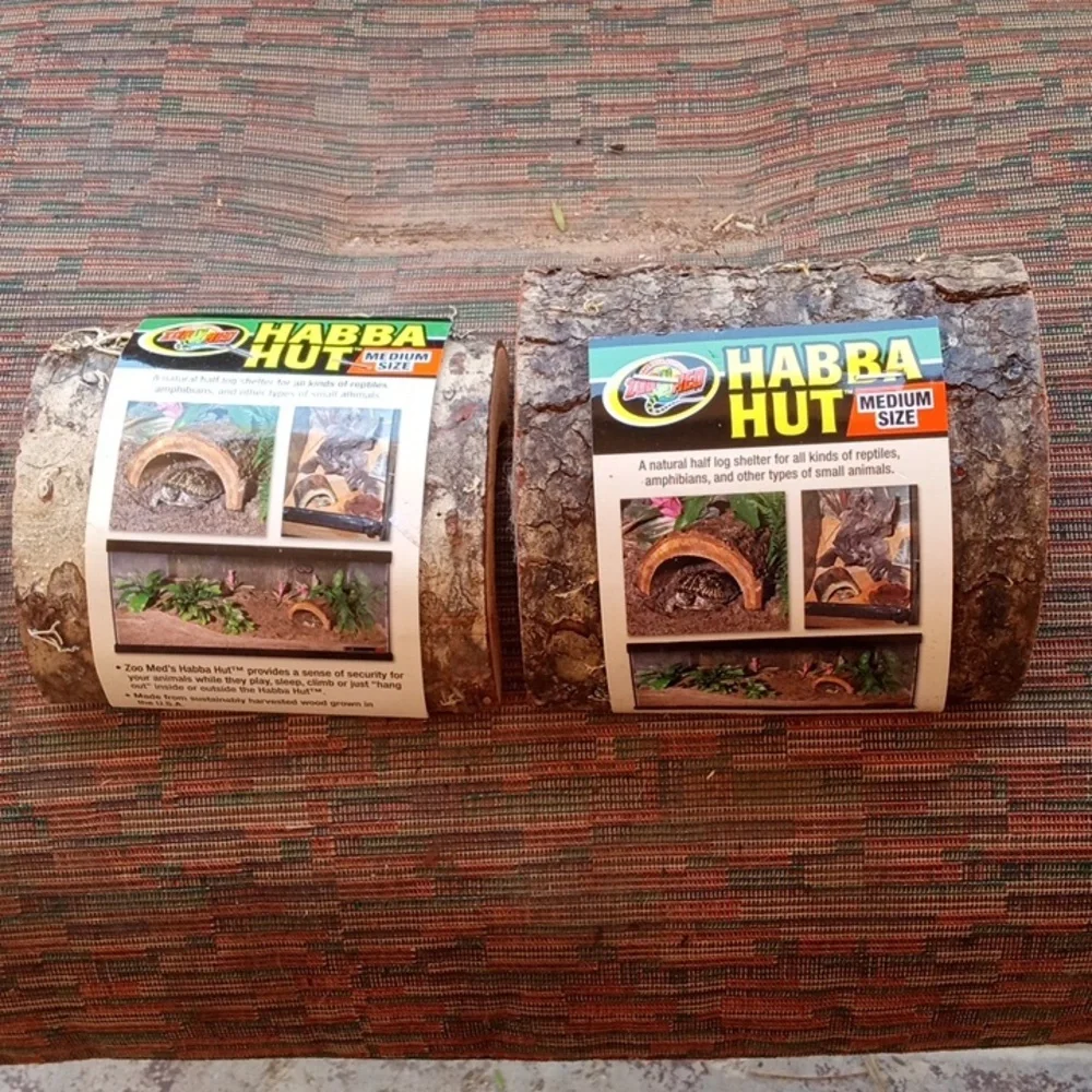 New! ZOOMED Habba Hut Half Log Hides. 2 Count
